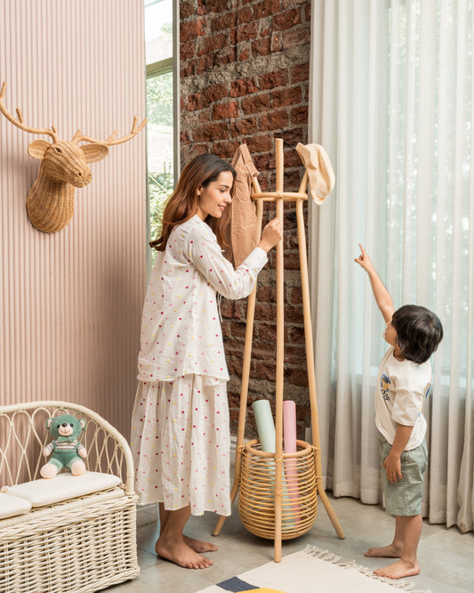 hattie hat stand