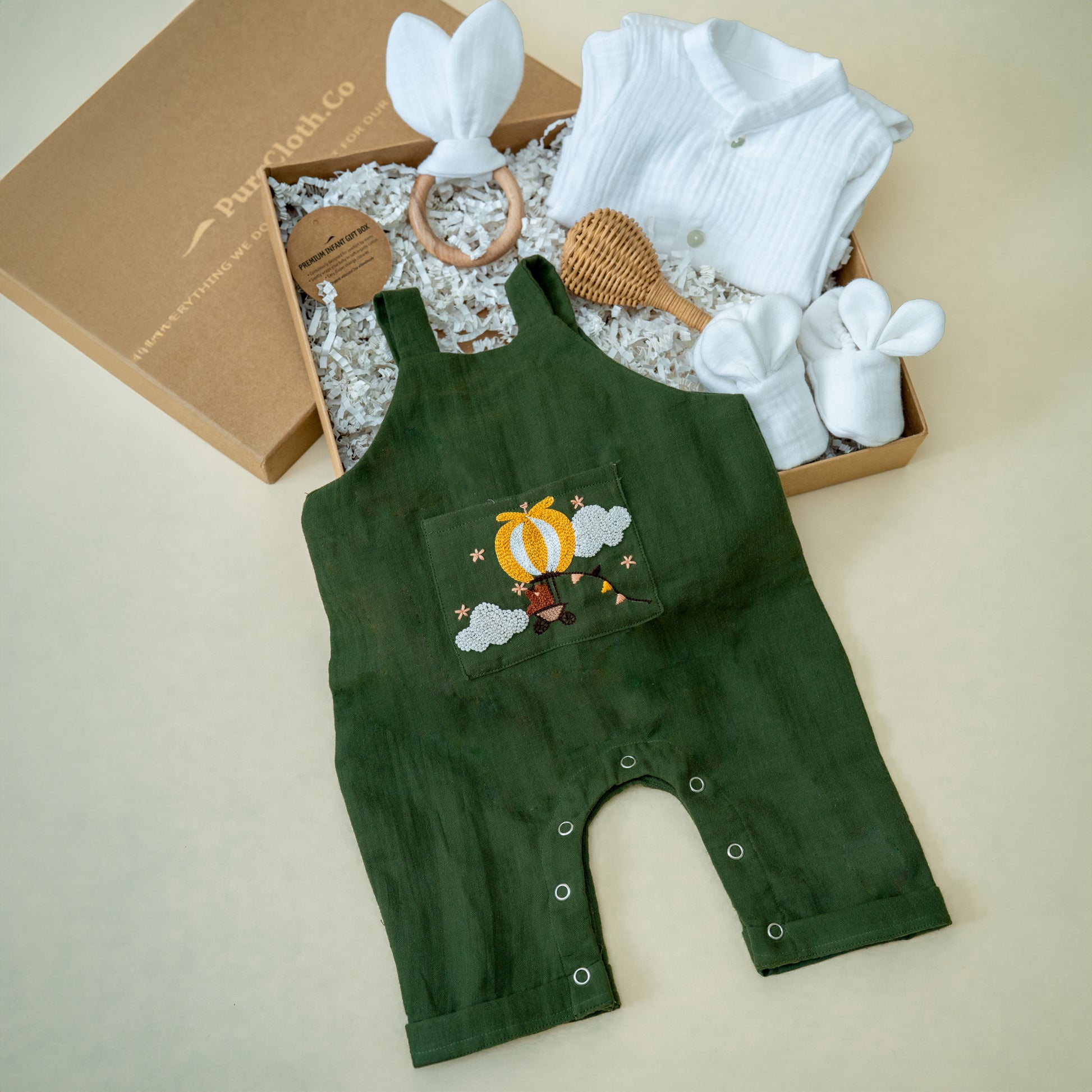 Forest Green Organic Newborn Gift Set | Little Cloud Rider