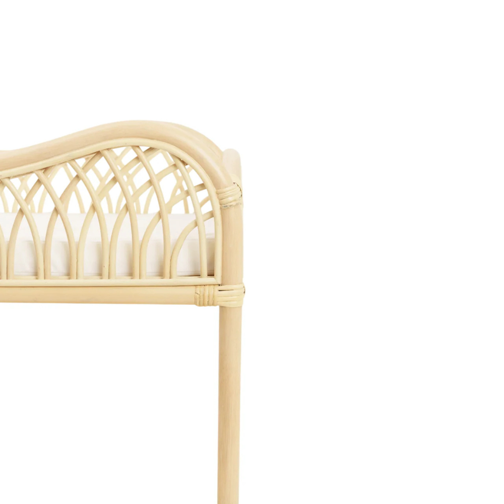 Ezee Pzee Baby Changing Station