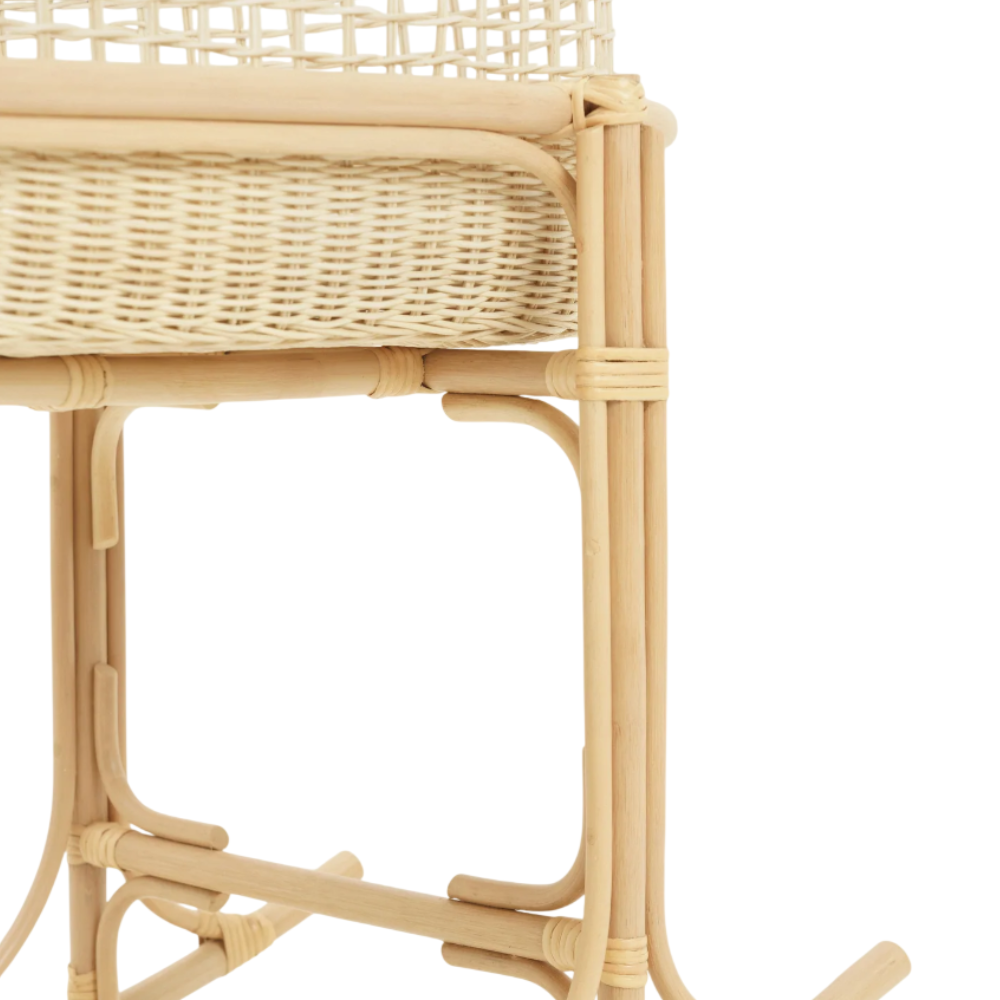 Change- a- Roo Moses basket and rocking stand